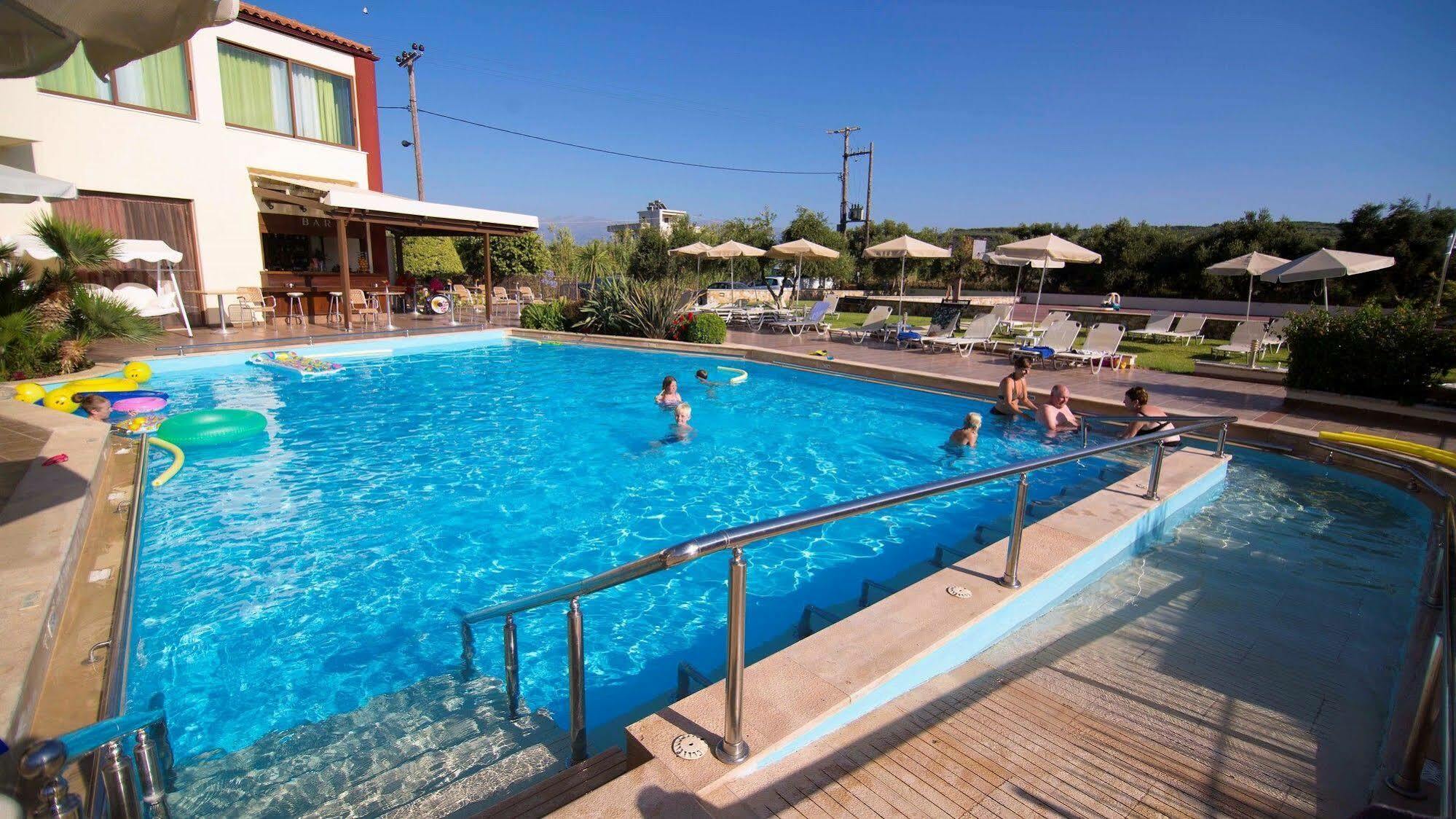 Eria Resort For People With Special Abilities Maleme  Exterior photo